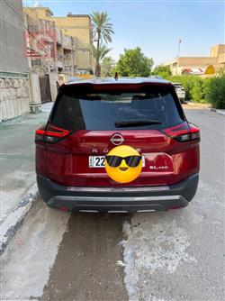 نیسان رۆگ